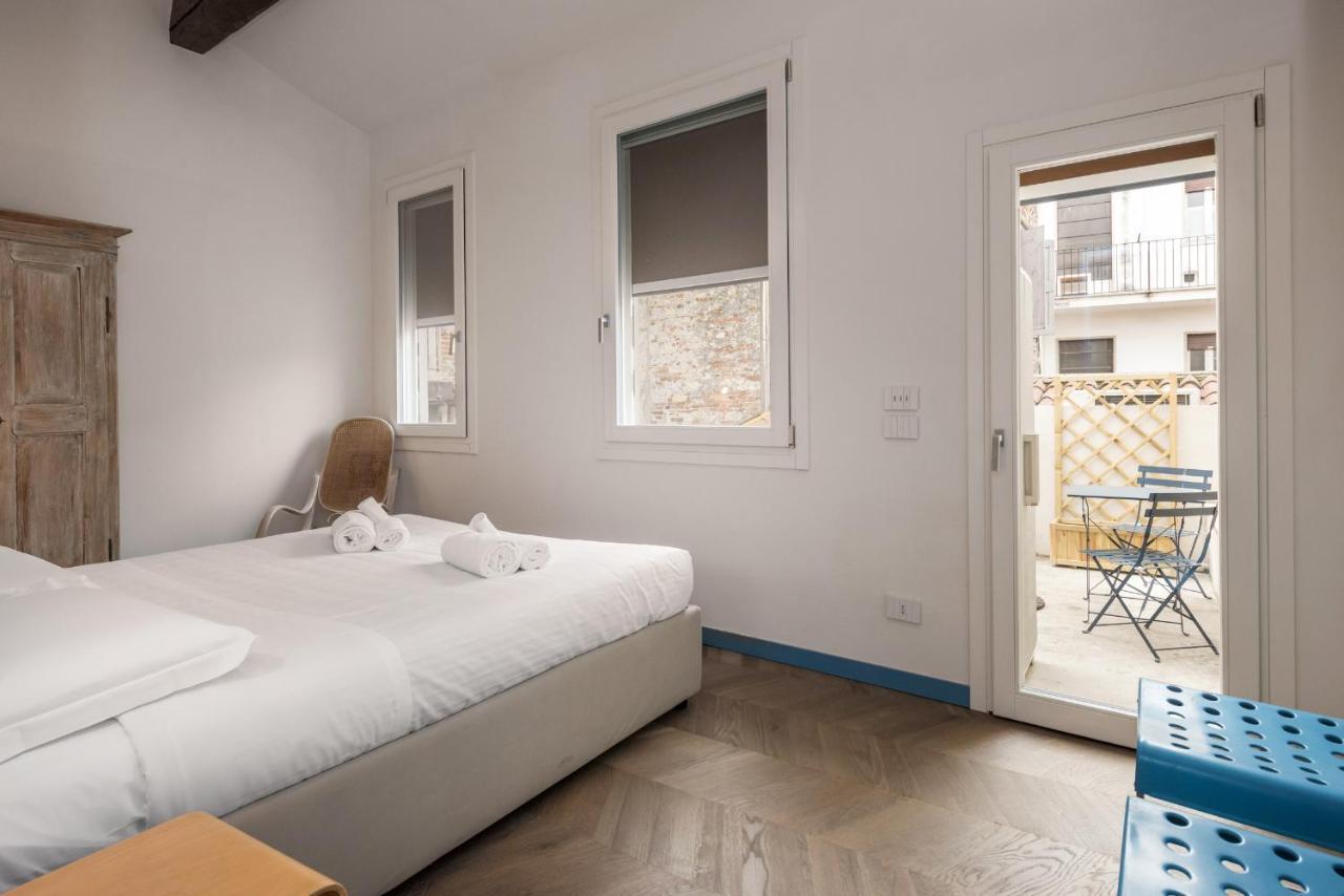 Flats4Rent Carla'S Apartments Verona Eksteriør billede