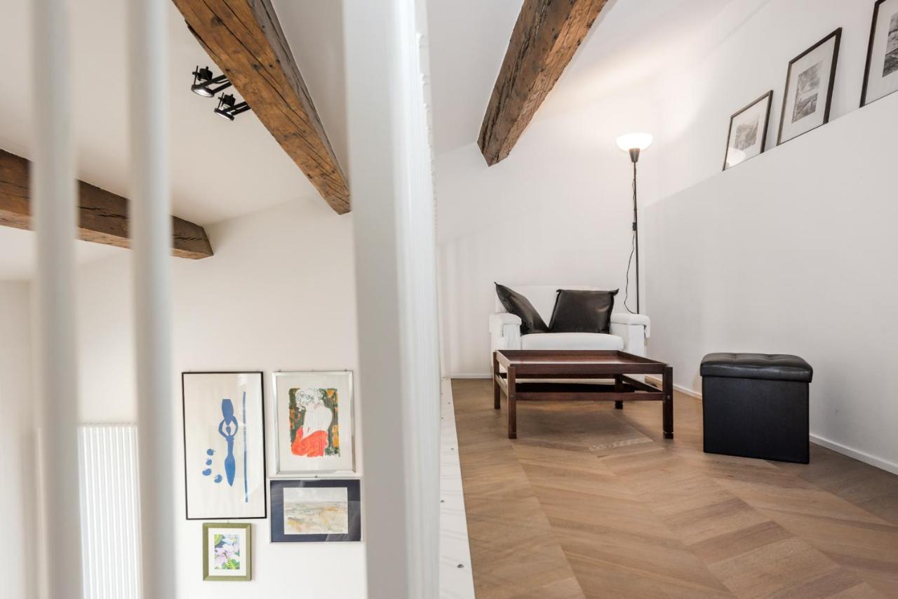 Flats4Rent Carla'S Apartments Verona Eksteriør billede